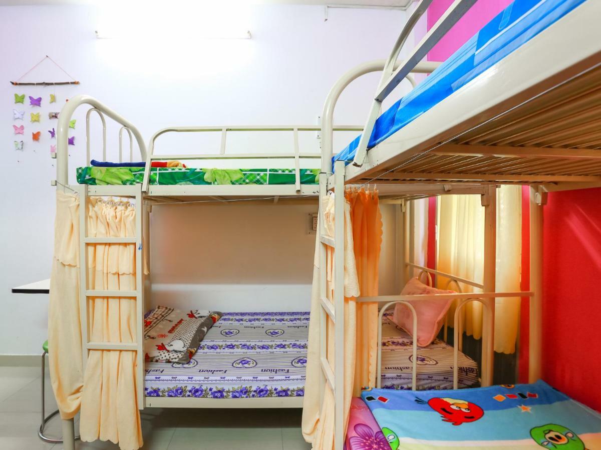 Color House Hostel Hô Chi Minh-Ville Extérieur photo